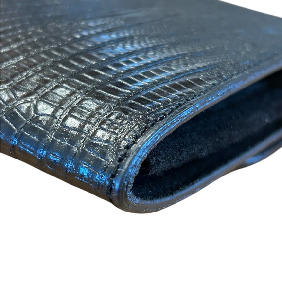 Viola Castellani Black Leather Crossbody - Picture 6 of 14